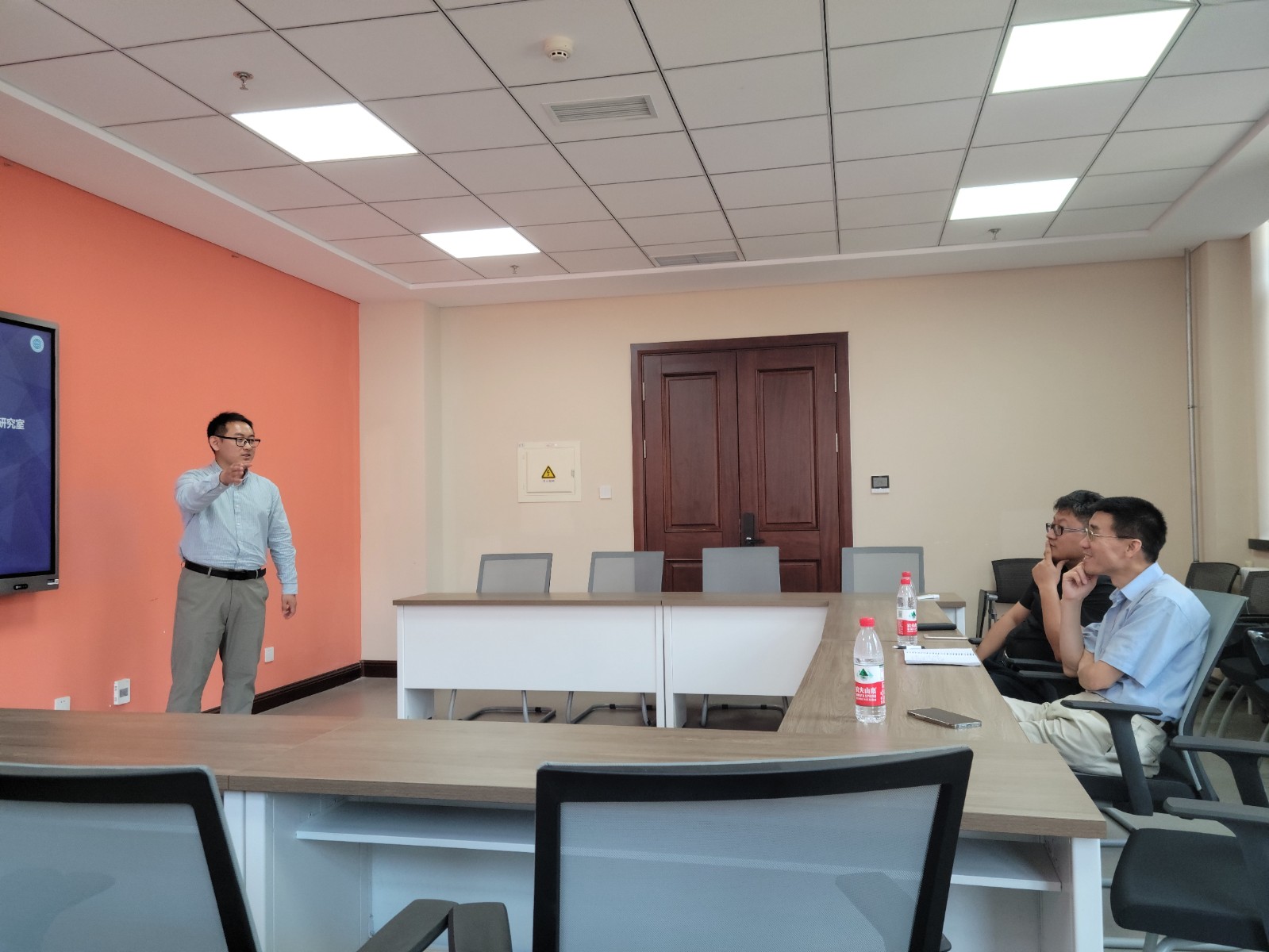 c23ea54989172faf1f206a657d03143.jpg c23ea54989172faf1f206a657d03143.jpg